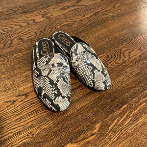 Sam Edelman Circus Snakeskin Slides/Side on Loafers